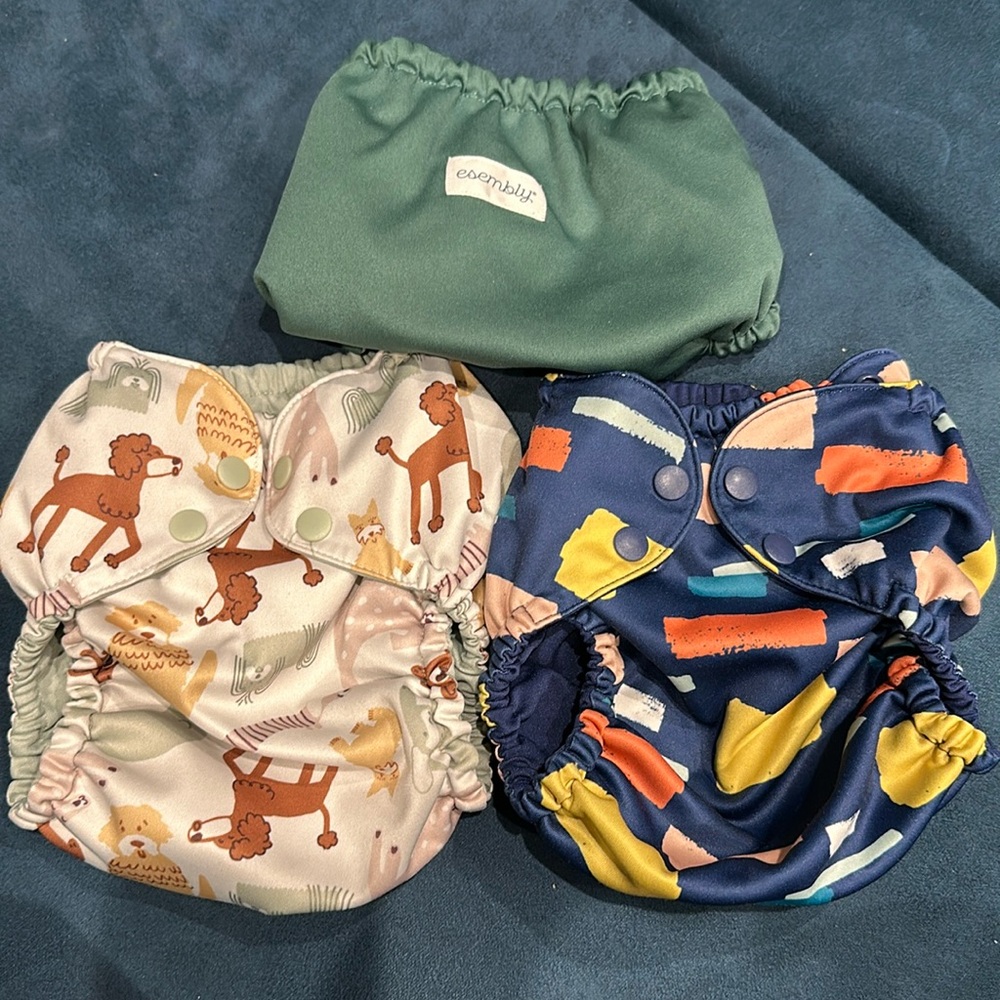 Esembly diaper covers size 2